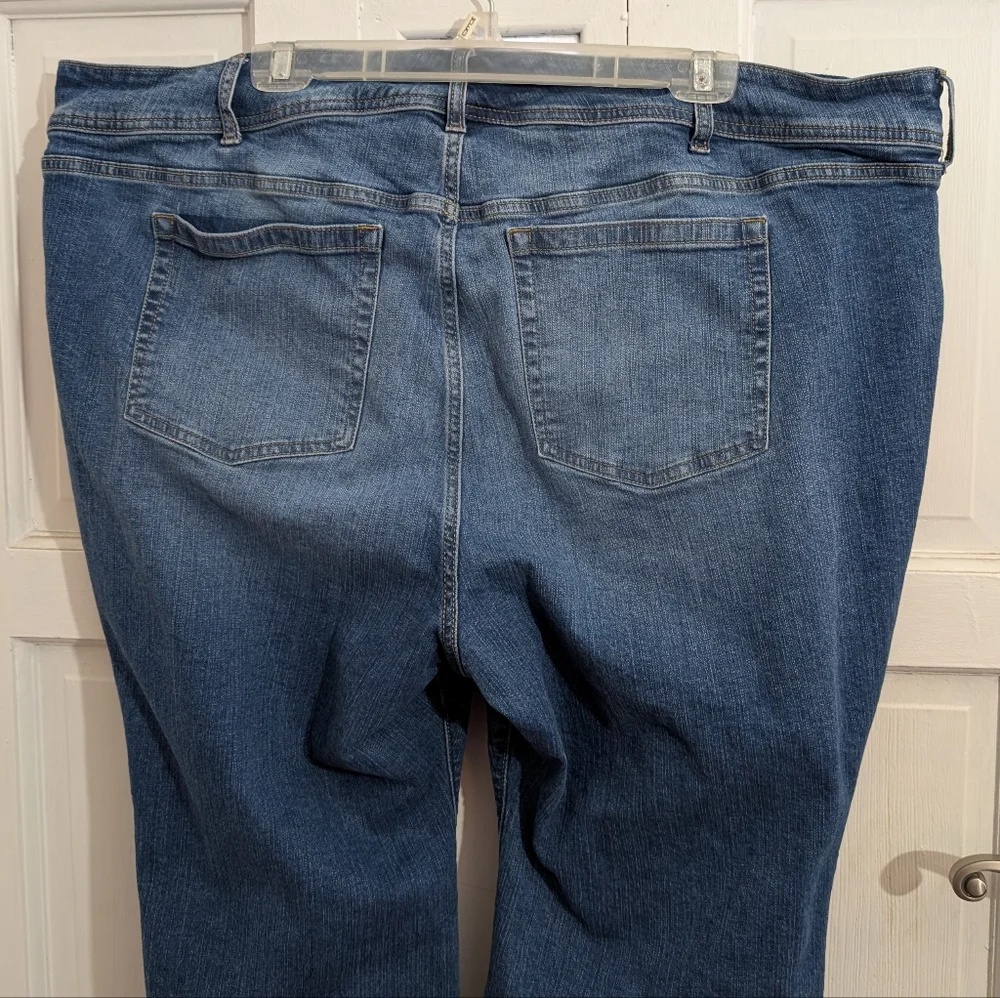 Torrid Medium Wash Flare Jeans - Picture 5 of 8